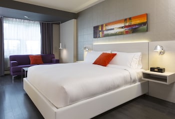 Superior Room, 1 King Bed