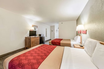 Standard Room, 2 Queen Beds, Non Smoking