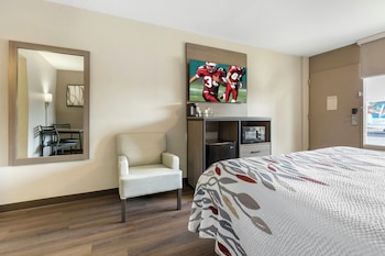 Superior Room, 1 King Bed (Smoke Free)