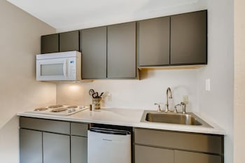 Suite, 1 King Bed