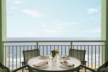 One king bed 1 bedroom suite oceanfront