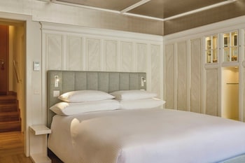 Design Queen Room