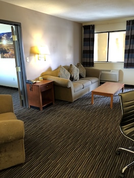 One-Bedroom Suite, 1 King Bed, Non Smoking