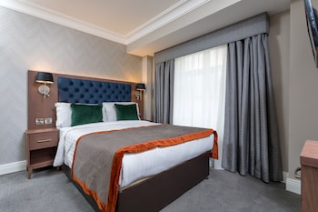 Refurbished Small Double Room
