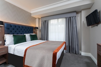 Refurbished Small Double Room