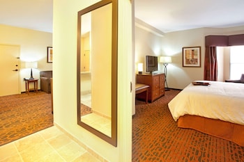 Suite, 1 Bedroom, Non Smoking (1 King Bed)