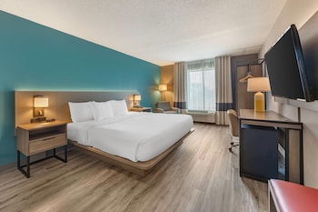 Standard Room, 1 King Bed, Non Smoking