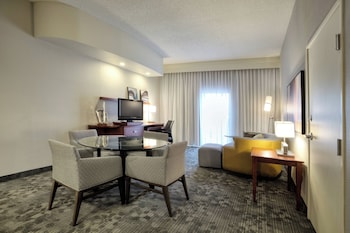 Suite, 1 King Bed