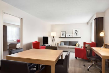 Suite, 1 King Bed, Non Smoking (Extended Stay)