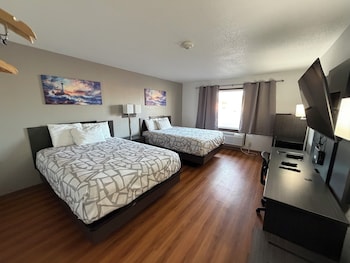Room, 2 Queen Beds