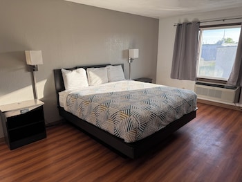 Room, 1 King Bed