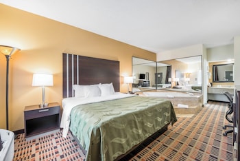 Suite, 1 King Bed, Non Smoking
