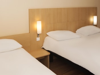Standard Room, 2 Twin Beds
