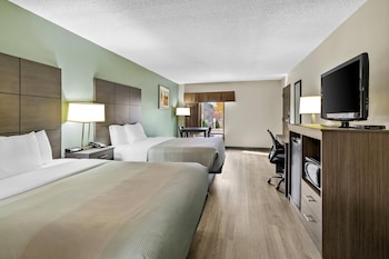 Room, 2 Queen Beds, Non Smoking