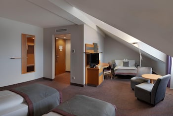 Superior Suite, Multiple Beds, Non Smoking