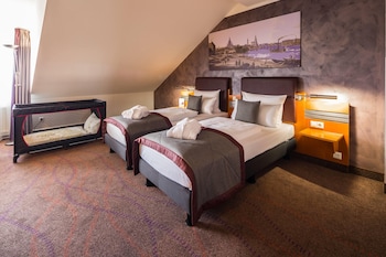 Superior Suite, Multiple Beds, Non Smoking