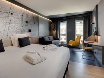 Privilege, Room, 1 Double Bed with Sofa bed