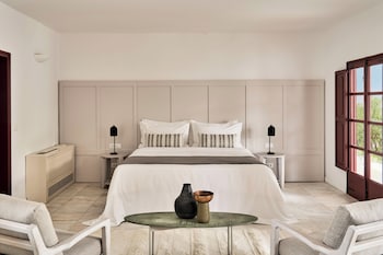 Suite, 2 Bedrooms (Balcony)