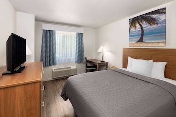 Room, 1 Queen Bed, Non Smoking