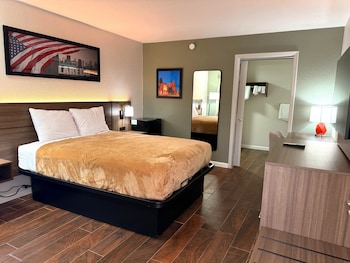 Room, 1 Queen Bed, Accessible, Smoking