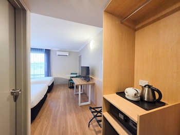 Double Twin Room