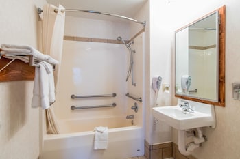 Room, 1 King Bed, Accessible, Non Smoking (Bathtub)