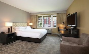 Studio, 1 Queen Bed, Kitchenette
