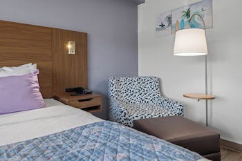 Room, 1 Queen Bed, Non Smoking