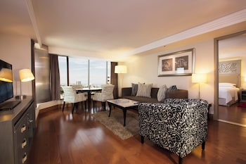 Premium Suite