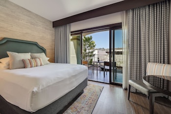 Fire Pit Junior Suite