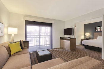 Suite (1 King Bed)
