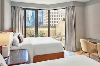 Room, 1 King Bed (High Floor)