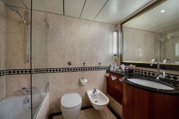 Suite (double use)