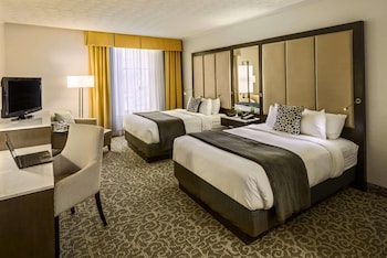Room, 2 Queen Beds, Non Smoking