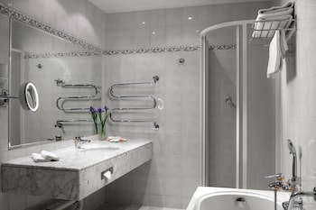 Junior Suite, City View