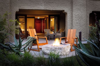 Room, 1 King Bed (Reserve Firepit King)