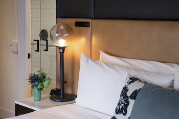 Room, 1 King Bed