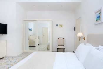 Comfort Triple Room