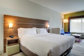 Standard Room, 1 King Bed, Hearing Accessible