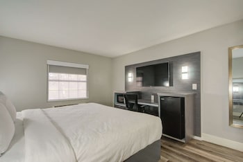 Room, 1 King Bed, Non Smoking