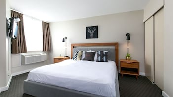 Suite, 1 Bedroom, Balcony, Mountain View