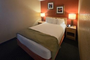 Suite, 1 Queen Bed, Non Smoking