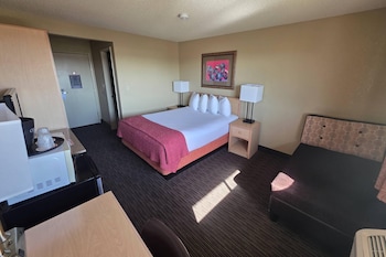 Standard Room, 1 Queen Bed, Non Smoking