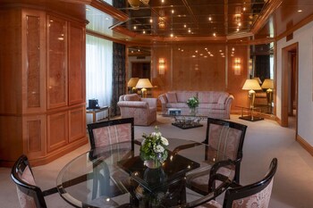 Business Suite