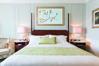 Premier King Room