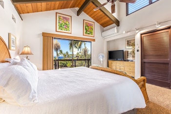 Room, 2 Bedrooms, 2 Bathrooms, Partial Ocean View