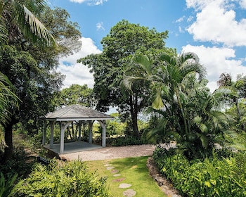 One Bedroom Mango Ridge Studio with Pool