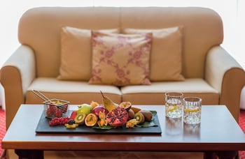 Suite, 1 King Bed