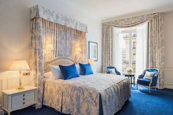 Premium Room, 1 King Bed, Balcony