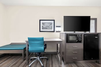 Standard Room, 2 Double Beds, Smoking, Refrigerator